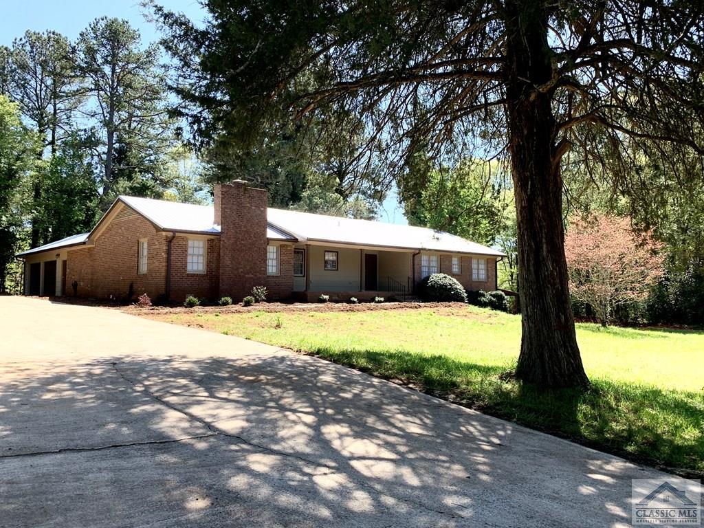1040 Carol Drive